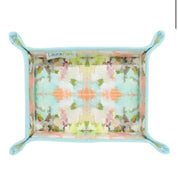 Brooks Avenue Snap Tray