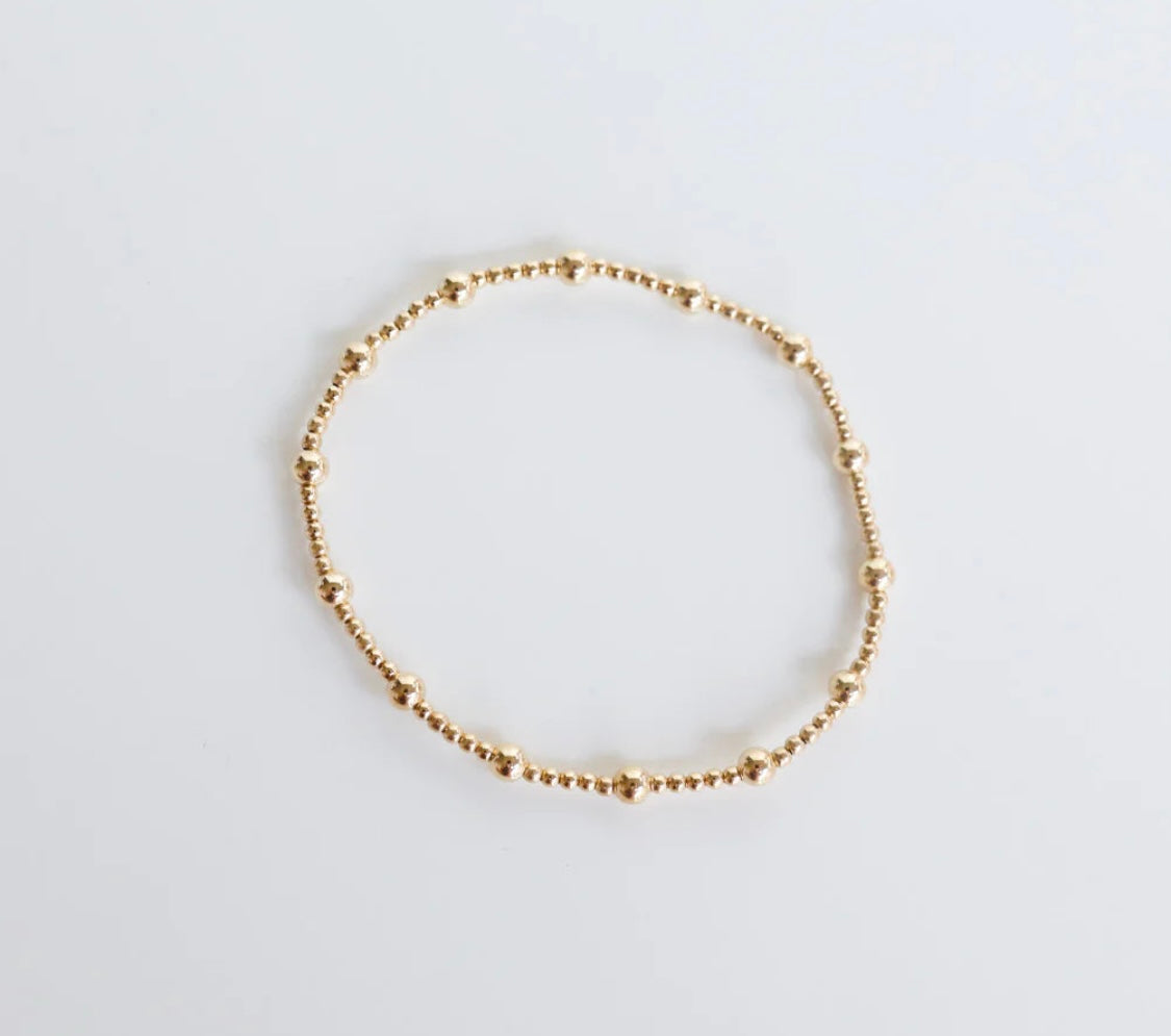 June Bracelet In Gold