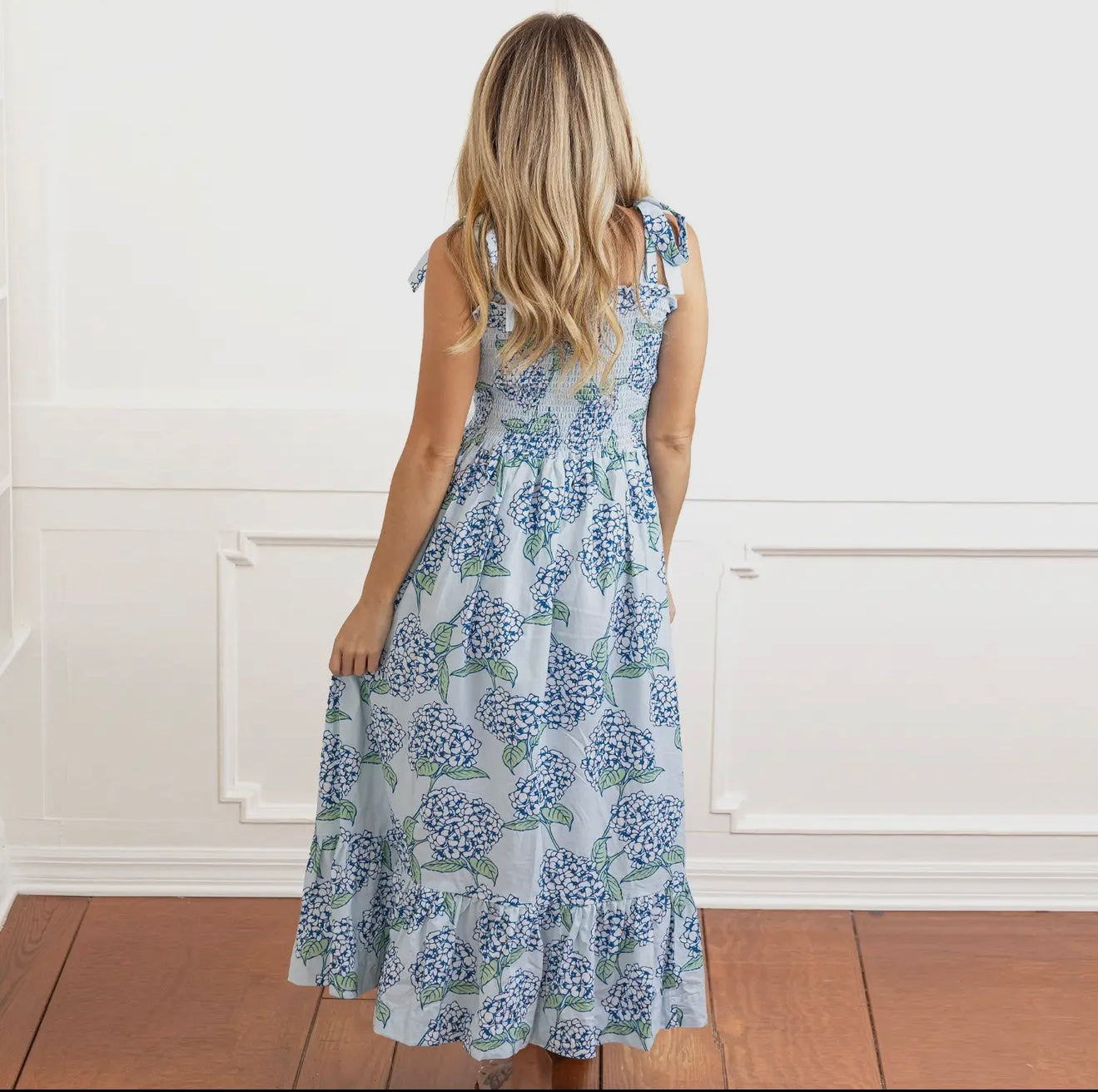 Hydrangea Tie Top Dress