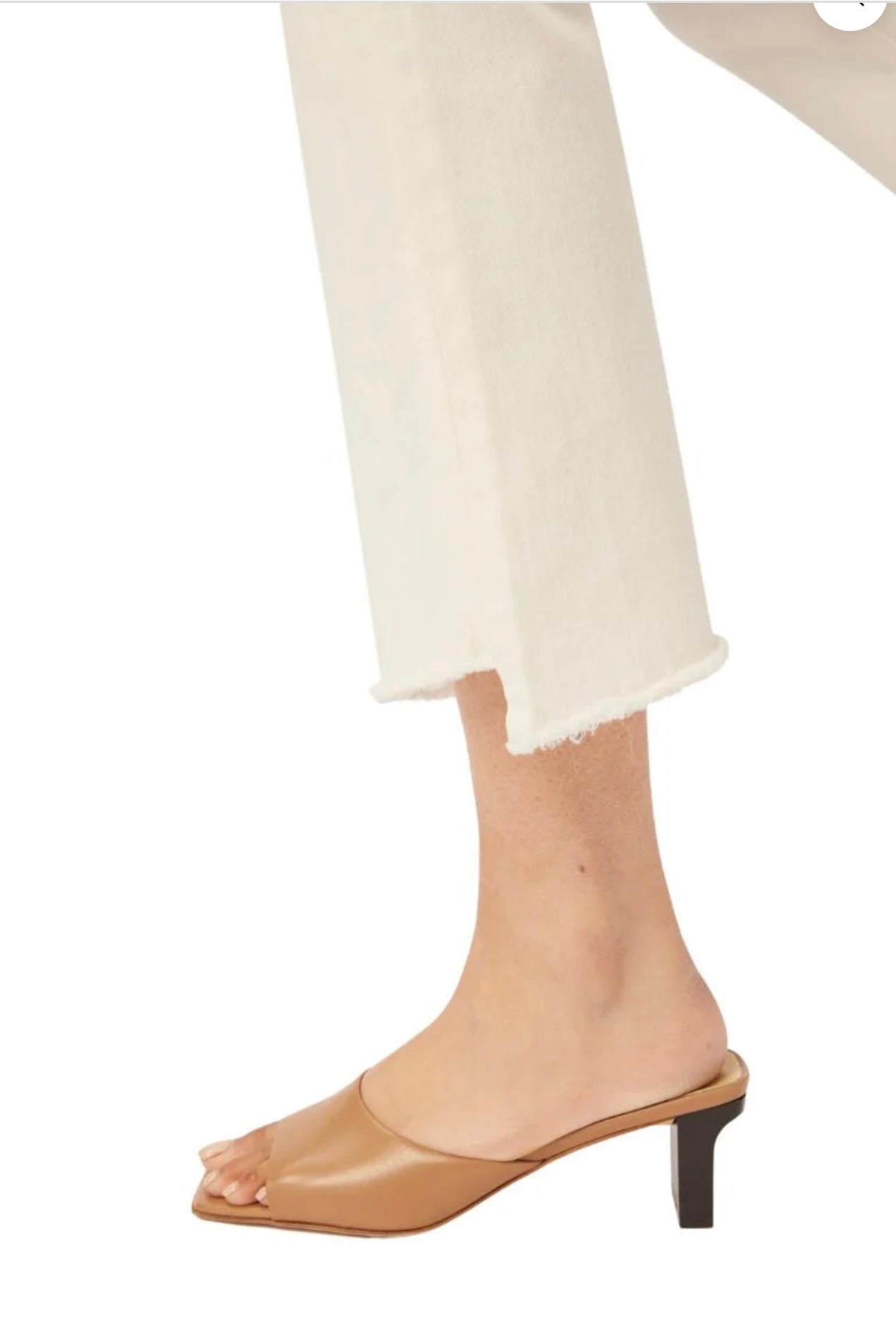 White Frayed Cropped Jean