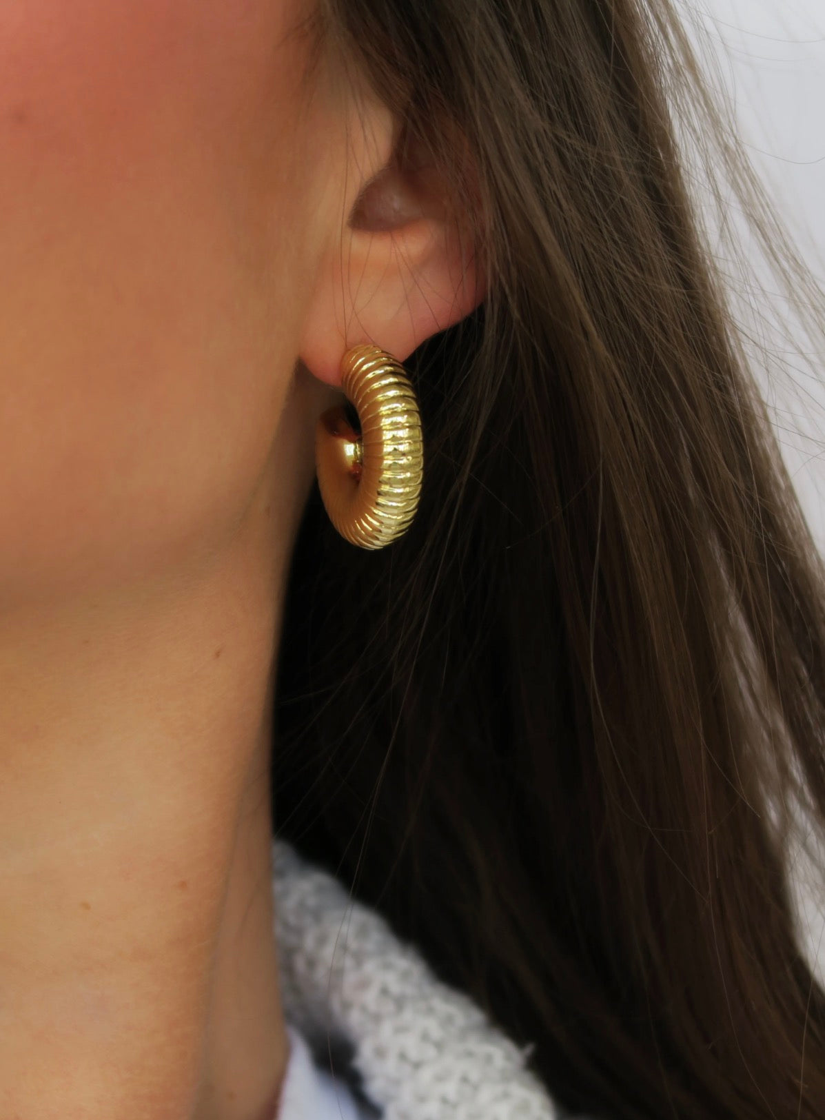 Small Ripple Hoop Earring