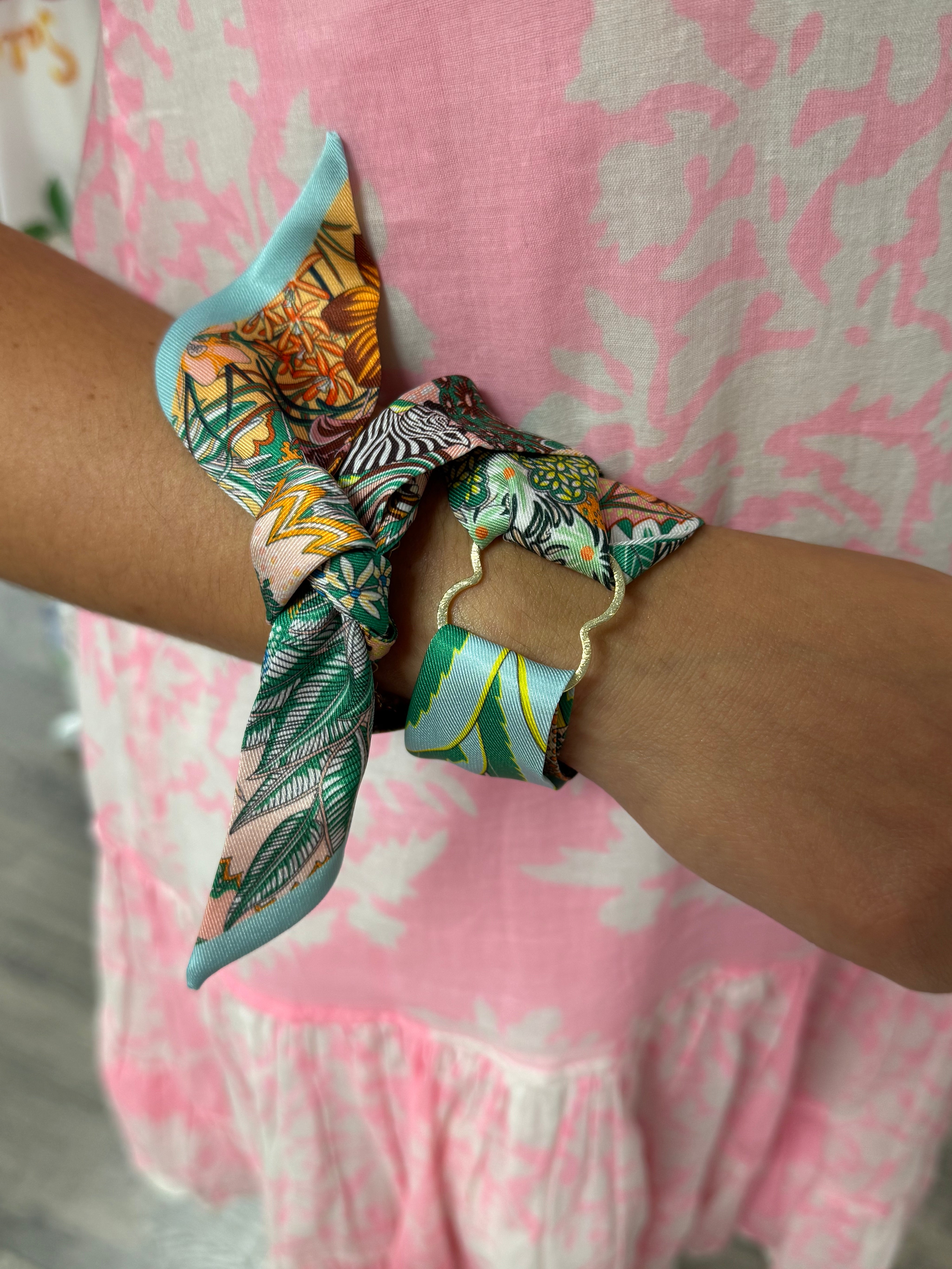 Clover Scarf Ring