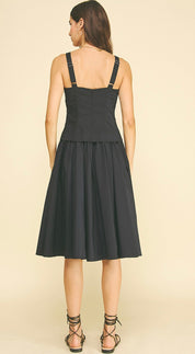 Close-up of the square neckline on the Blue/Black Midi Dress
