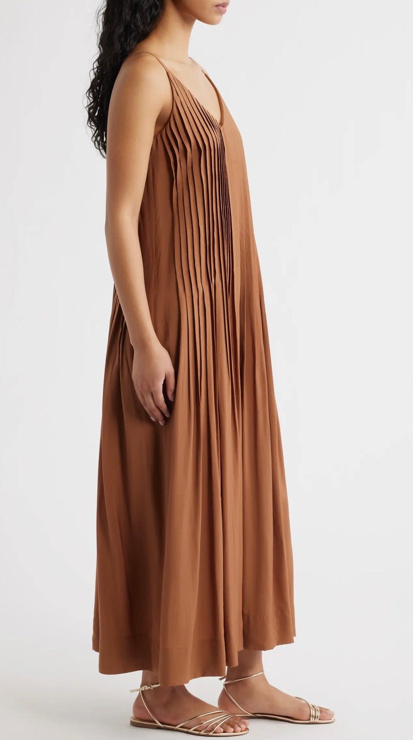 Close-up of the pintucked pleats on the bodice on the Lindt Maxi Dress