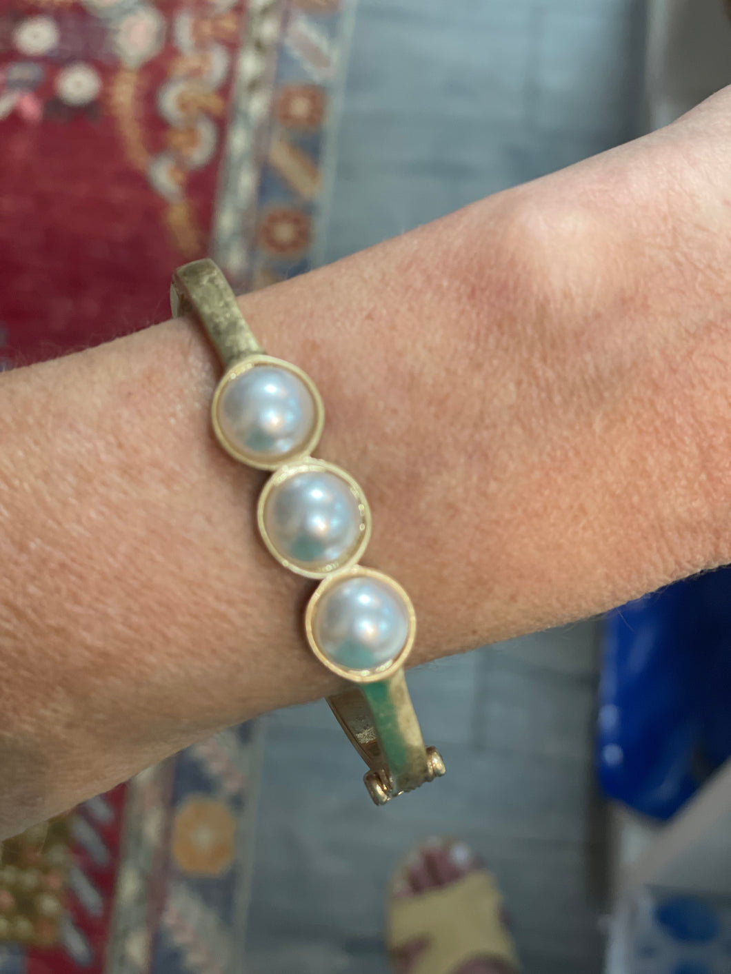 Pearl Hinge Bracelet