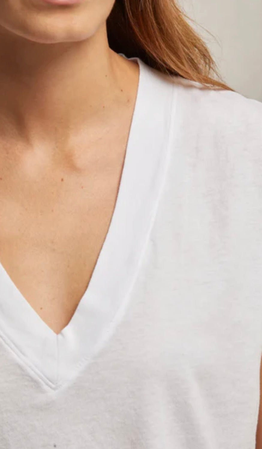 Close-up of the V-neckline and soft cotton on the Perfect V-Neck Tank – Lady & Tucker